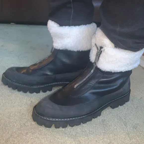 J.Crew Black Gwen Lug Sole Faux
Fur Front- Zip Boots size 9 - Picture 4 of 8